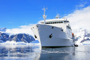antartica cruise ship
